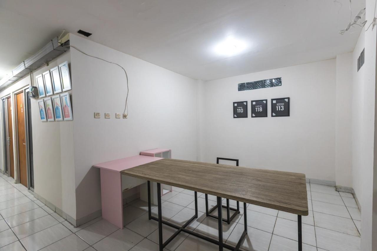 Maminoti Syariah Residence Mitra Reddoorz Bogor Exterior foto